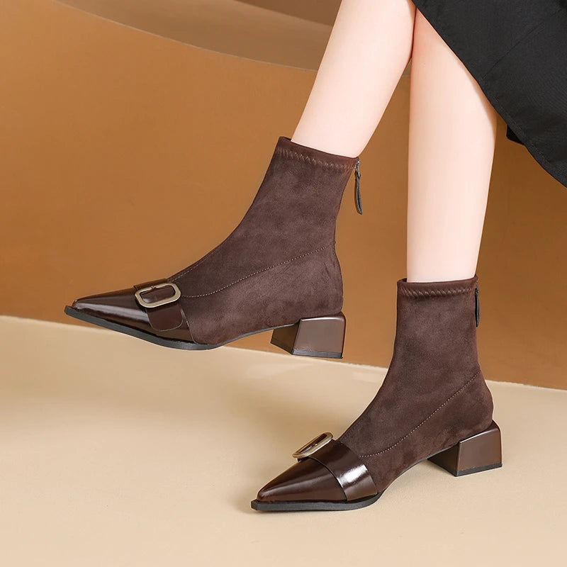 Elizabeth Main Ankle Boots