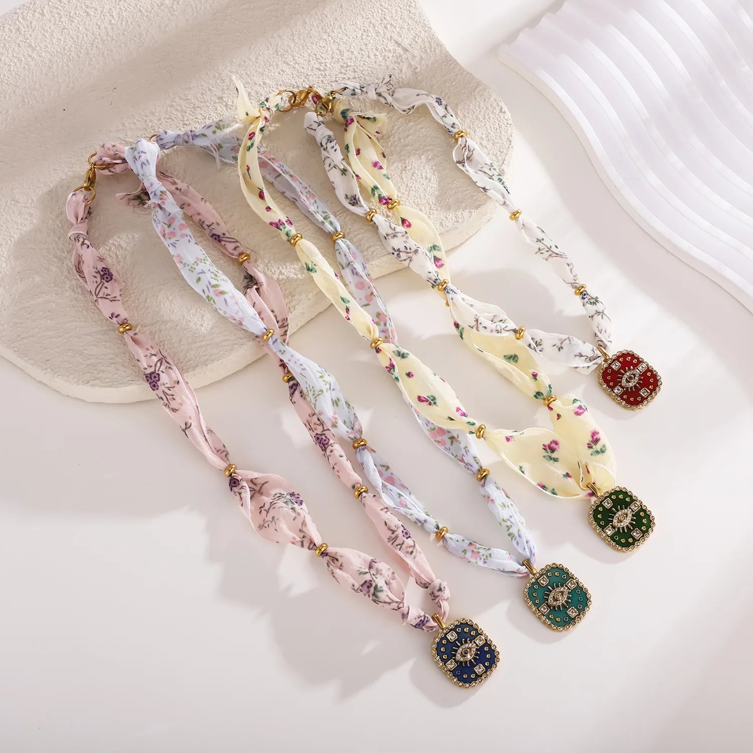 OPHELIA MYSTIC SCARF NECKLACE