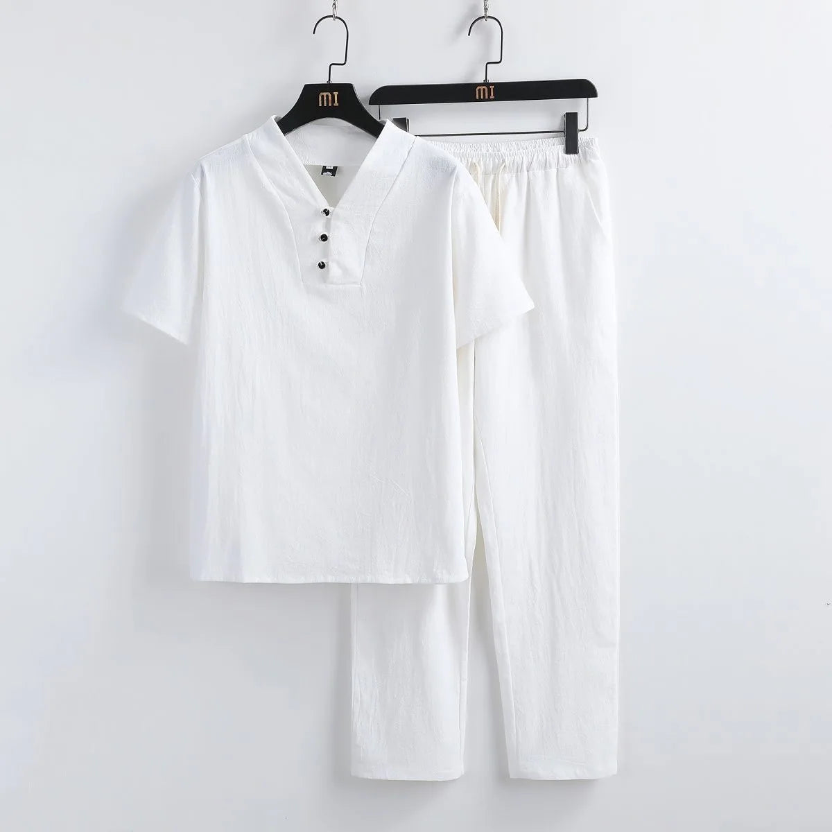 Mason Vale Linen Set