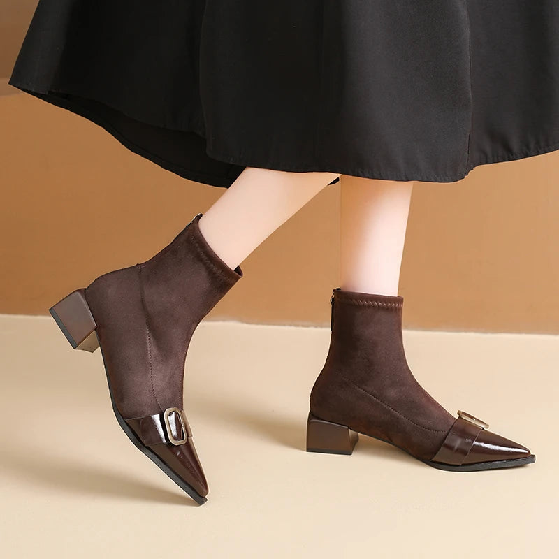 Elizabeth Main Ankle Boots