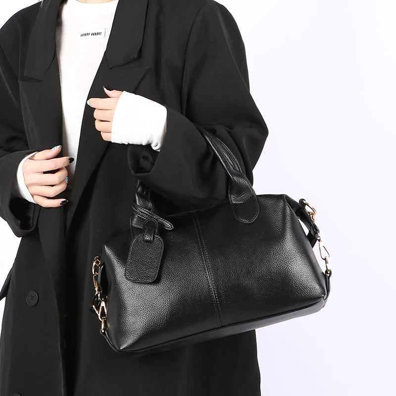 Aria Luxe Crossbody Bag