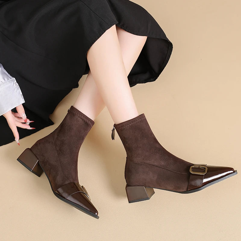 Elizabeth Main Ankle Boots