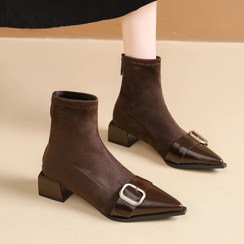 Elizabeth Main Ankle Boots