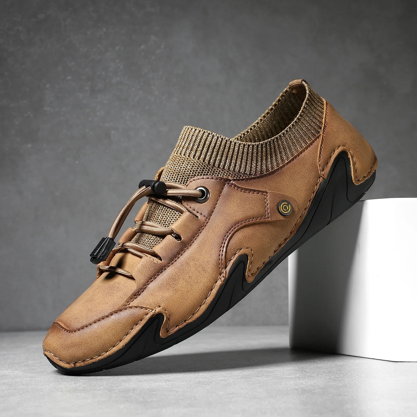 Altura Pace Sneakers